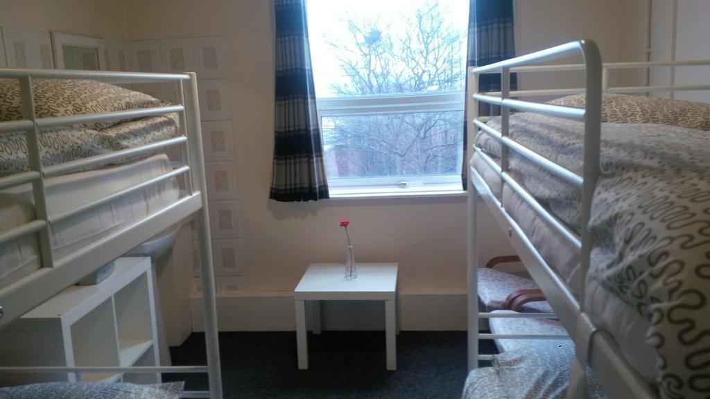 Quick Stop Uk Sheffield Room photo