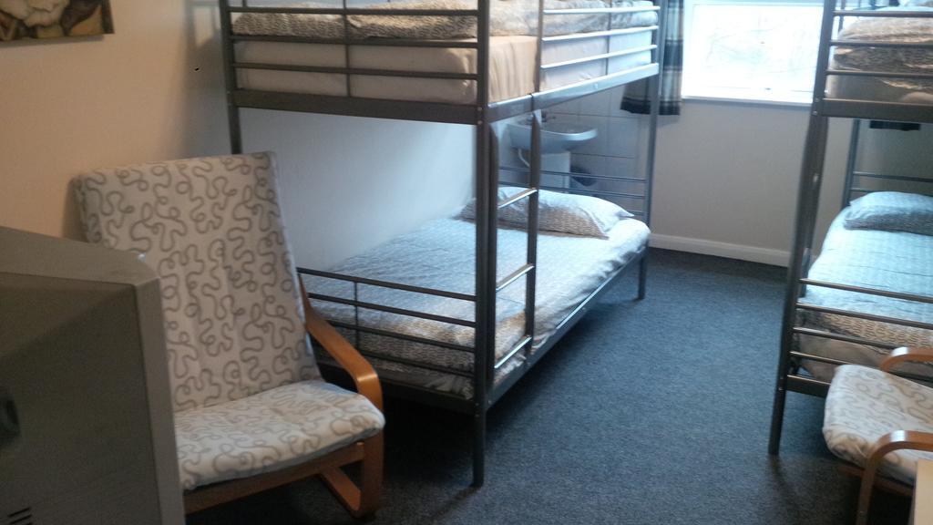 Quick Stop Uk Sheffield Room photo